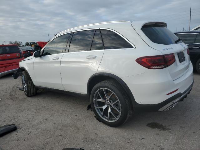 W1N0G8DBXLF845437 - 2020 MERCEDES-BENZ GLC 300 WHITE photo 2