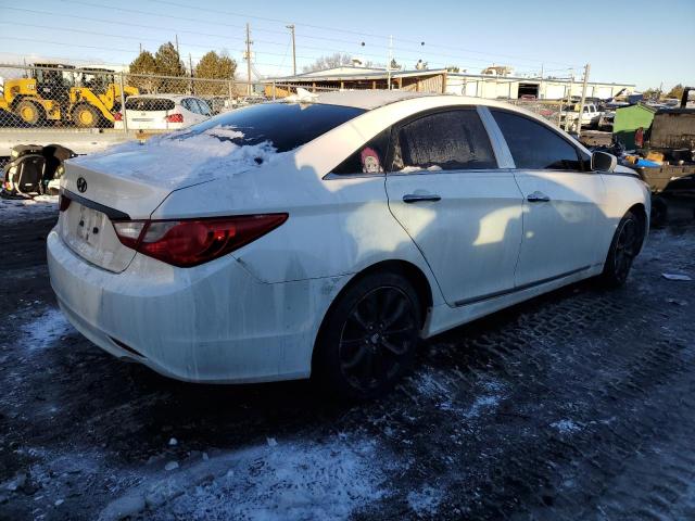 5NPEC4AC2BH150839 - 2011 HYUNDAI SONATA SE WHITE photo 3