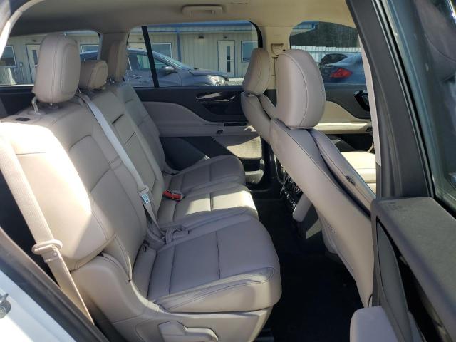 5LM5J6XC8PGL11174 - 2023 LINCOLN AVIATOR 白色 照片 11