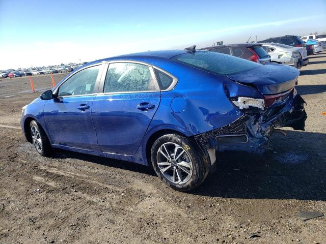 3KPF24AD2PE551965 - 2023 KIA FORTE LX BLUE photo 2