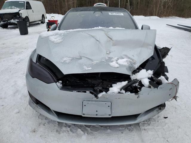 5YJSA1E23JF232455 - 2018 TESLA MODEL S SILVER photo 5