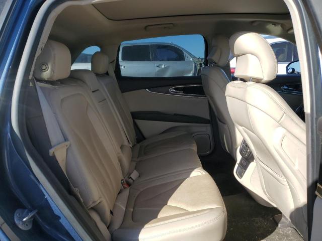 2LMPJ6LR0JBL12425 - 2018 LINCOLN MKX RESERVE أزرق صورة 11