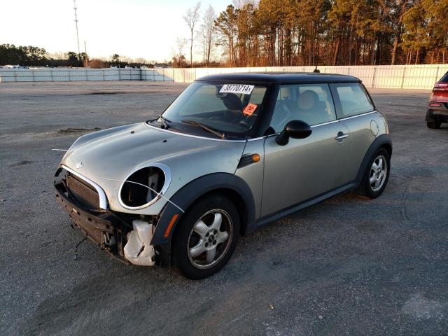 2008 MINI COOPER, 