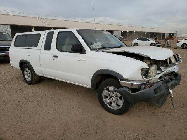 1N6DD26S5XC329146 - 1999 NISSAN FRONTIER KING CAB XE WHITE photo 4