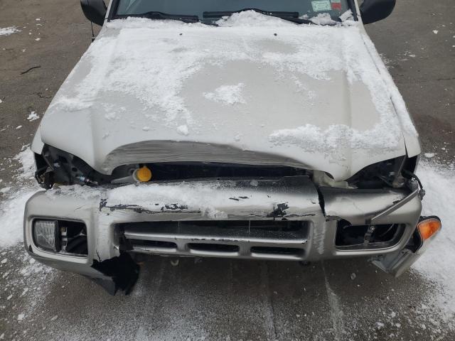 JN8DR09Y24W902818 - 2004 NISSAN PATHFINDER LE 银色 照片 11