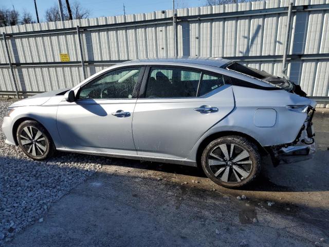 1N4BL4DV7MN340869 - 2021 NISSAN ALTIMA SV SILVER photo 2