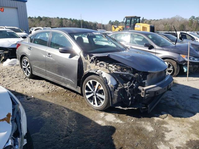 1N4AL3AP4HC153294 - 2017 NISSAN ALTIMA 2.5 GRAY photo 4