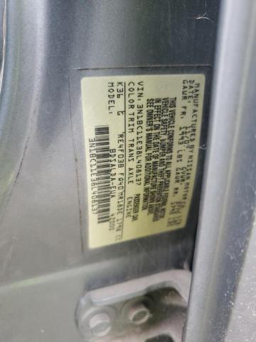 3N1BC11E38L408137 - 2008 NISSAN VERSA S GRAY photo 13