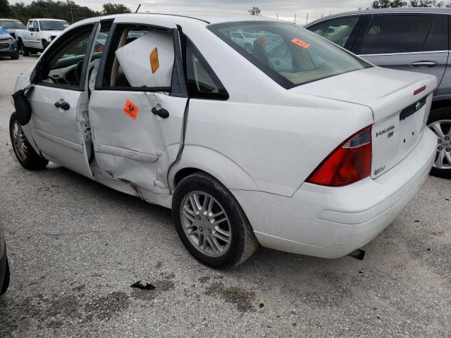 1FAFP34N27W251354 - 2007 FORD FOCUS ZX4 WHITE photo 2