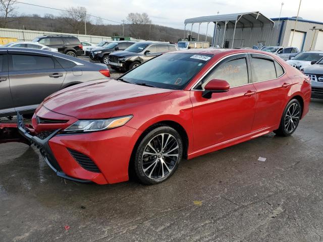 4T1G11AK8LU306079 - 2020 TOYOTA CAMRY SE RED photo 1