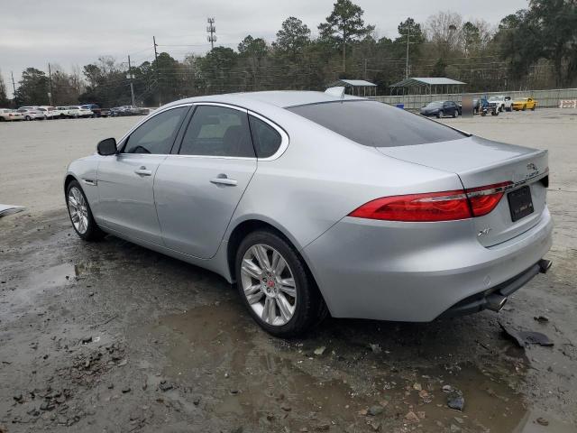 SAJBJ4BV6HCY38860 - 2017 JAGUAR XF PREMIUM SILVER photo 2