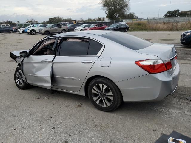 1HGCR2F37DA118306 - 2013 HONDA ACCORD LX SILVER photo 2