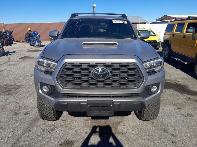 3TMDZ5BN7MM115338 - 2021 TOYOTA TACOMA DOUBLE CAB 银色 照片 5