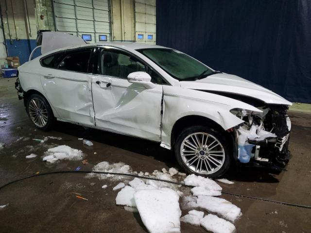 3FA6P0HD7FR233417 - 2015 FORD FUSION SE WHITE photo 4