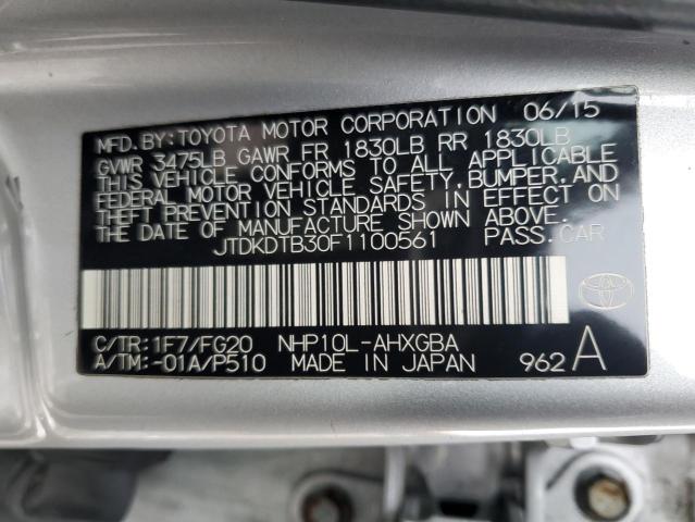 JTDKDTB30F1100561 - 2015 TOYOTA PRIUS C SILVER photo 12