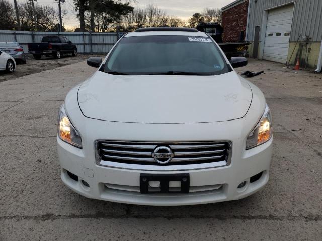 1N4AA5AP9DC805807 - 2013 NISSAN MAXIMA S WHITE photo 5