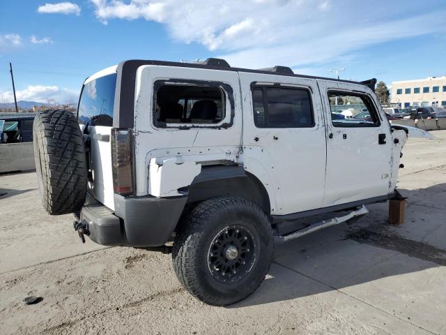 5GTDN13E978204395 - 2007 HUMMER H3 WHITE photo 3