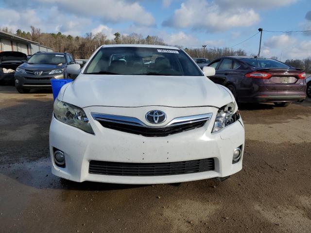 4T1BB3EK4BU127243 - 2011 TOYOTA CAMRY HYBRID WHITE photo 5