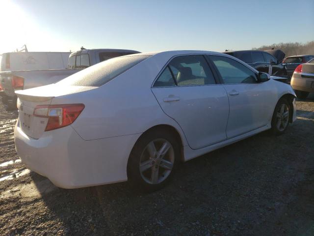 4T1BF1FK9DU252183 - 2013 TOYOTA CAMRY L WHITE photo 3