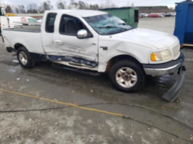 1FTZX1727YNA25735 - 2000 FORD F150 WHITE photo 4