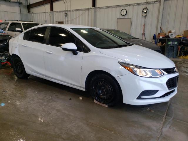 1G1BC5SM7J7116553 - 2018 CHEVROLET CRUZE LS WHITE photo 4