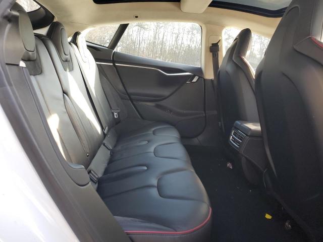 5YJSA1H18EFP52160 - 2014 TESLA MODEL S WHITE photo 10