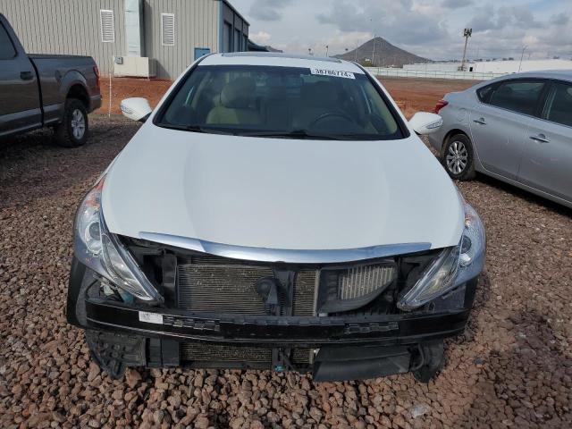 5NPEC4AB0BH218854 - 2011 HYUNDAI SONATA SE WHITE photo 5