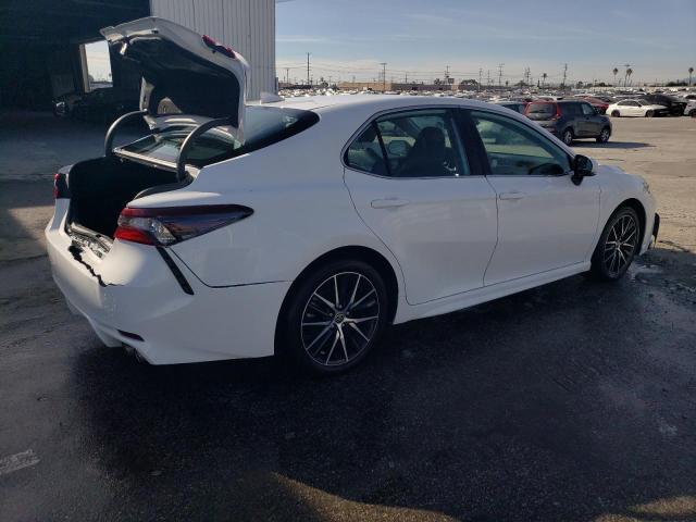 4T1G11AK1PU816554 - 2023 TOYOTA CAMRY SE NIGHT SHADE WHITE photo 3