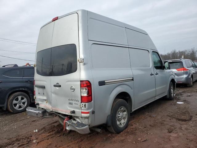 1N6BF0LY3DN109843 - 2013 NISSAN NV 2500 SILVER photo 3