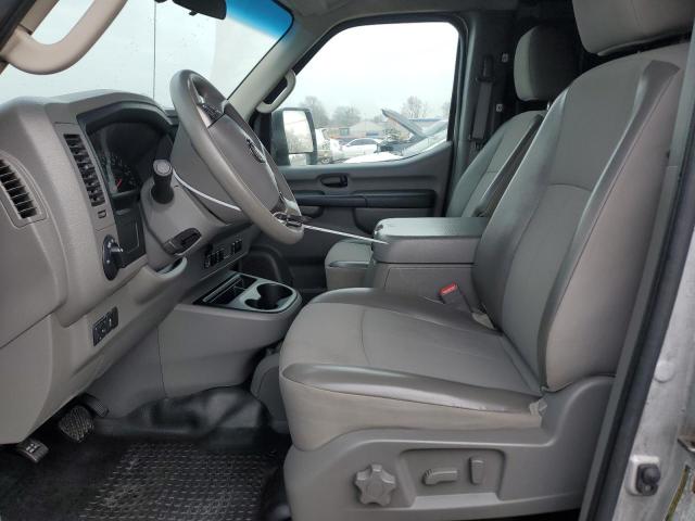 1N6BF0LY3DN109843 - 2013 NISSAN NV 2500 SILVER photo 7