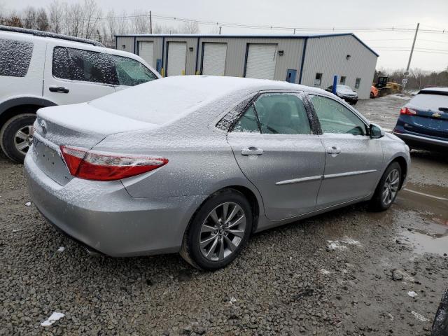 4T1BF1FK5FU966752 - 2015 TOYOTA CAMRY LE SILVER photo 3