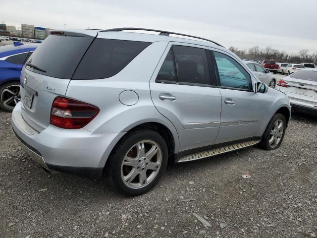 4JGBB86E77A289592 - 2007 MERCEDES-BENZ ML 350 SILVER photo 3