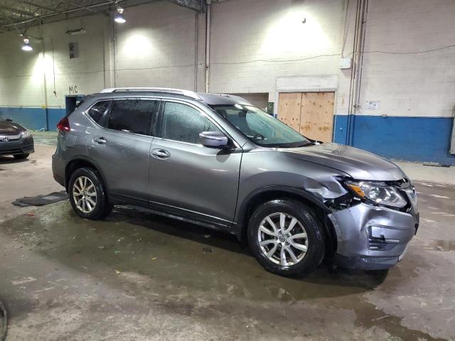 KNMAT2MV7JP599498 - 2018 NISSAN ROGUE S GRAY photo 4