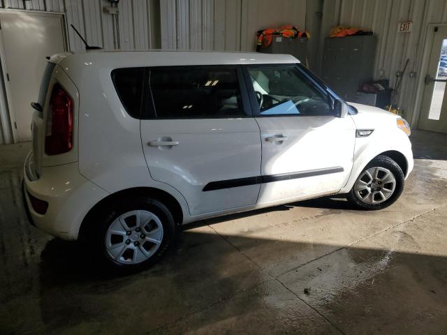 KNDJT2A55C7425761 - 2012 KIA SOUL WHITE photo 3