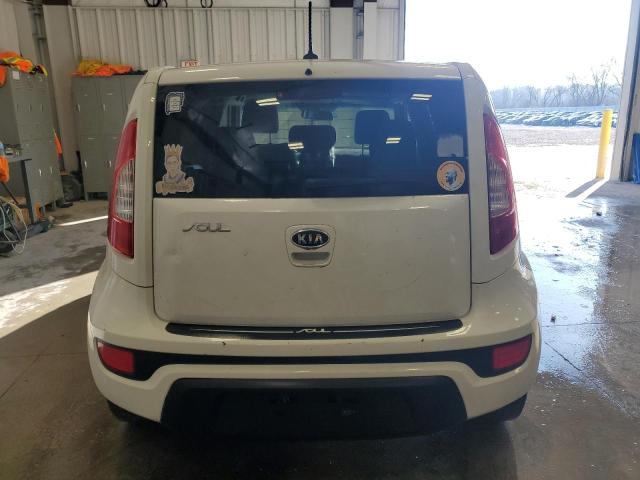 KNDJT2A55C7425761 - 2012 KIA SOUL WHITE photo 6