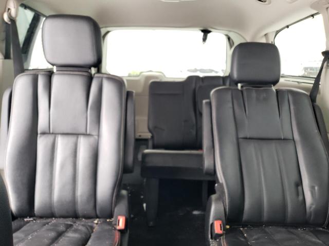 2C4RC1CG8DR810596 - 2013 CHRYSLER TOWN & COU TOURING L SILVER photo 10