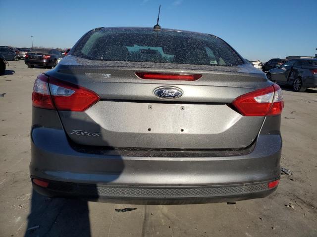 1FAHP3E27CL320564 - 2012 FORD FOCUS S GRAY photo 6