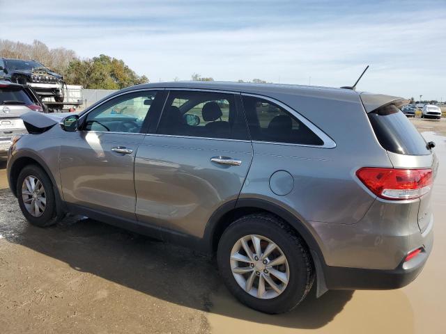 5XYPG4A35HG247675 - 2017 KIA SORENTO LX GRAY photo 2