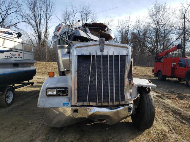 1XKWD29X4WJ757551 - 1998 KENWORTH CONSTRUCTI W900 SILVER photo 5