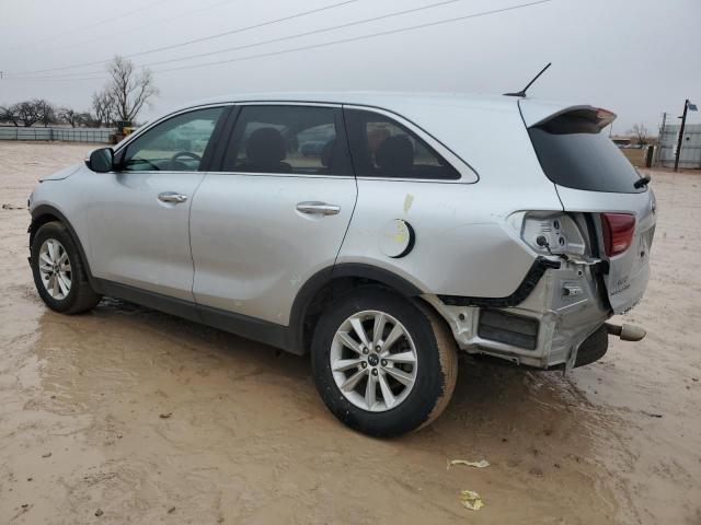 5XYPG4A3XKG586083 - 2019 KIA SORENTO L SILVER photo 2