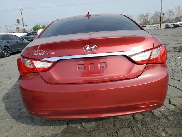 5NPEB4AC4DH603736 - 2013 HYUNDAI SONATA GLS RED photo 6