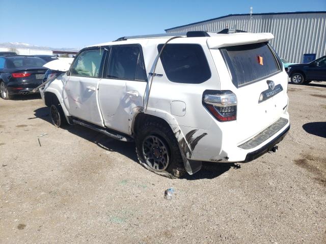 JTEBU5JR4J5551622 - 2018 TOYOTA 4RUNNER SR5/SR5 PREMIUM WHITE photo 2