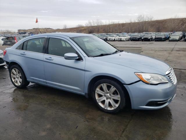 1C3CCBAB6DN670181 - 2013 CHRYSLER 200 LX BLUE photo 4