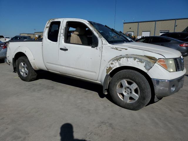 1N6AD06U66C447245 - 2006 NISSAN FRONTIER KING CAB LE WHITE photo 4