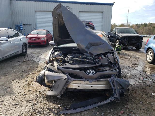 4T1G11AK6MU545731 - 2021 TOYOTA CAMRY SE GRAY photo 5