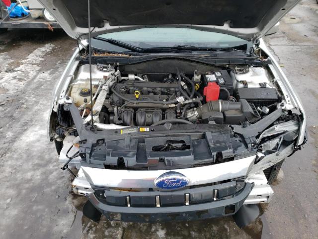 3FAHP0HA8CR325887 - 2012 FORD FUSION SE SILVER photo 11