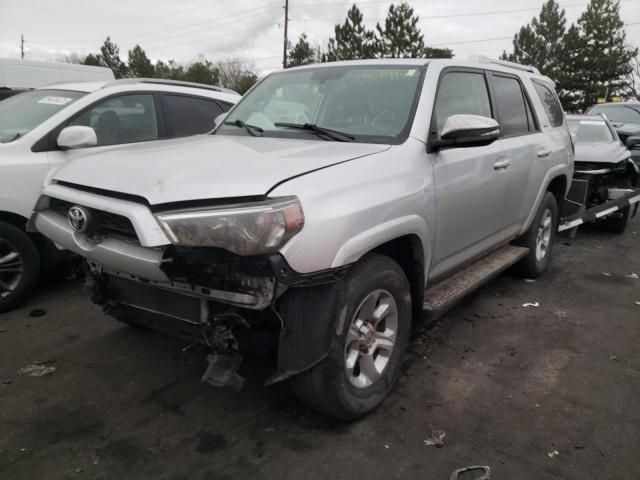 JTEBU5JRXJ5564326 - 2018 TOYOTA 4RUNNER SR5/SR5 PREMIUM ვერცხლისფერი ფოტო 2