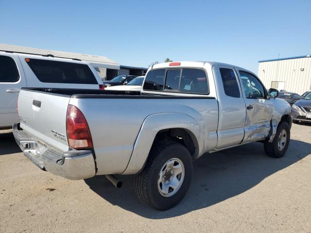 5TETU62N15Z139199 - 2005 TOYOTA TACOMA PRERUNNER ACCESS CAB SILVER photo 3