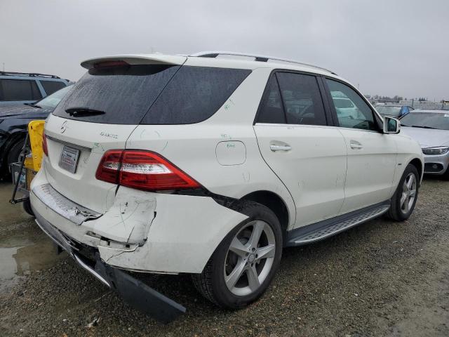 4JGDA5HB7CA063012 - 2012 MERCEDES-BENZ ML 350 4MATIC WHITE photo 3