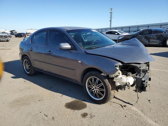 JM1BK12G581838999 - 2008 MAZDA 3 I GRAY photo 4